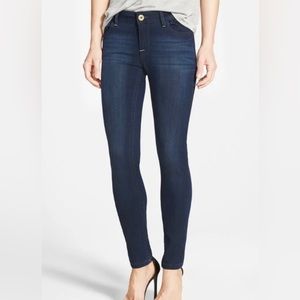 DL 1961 Premium Jeans. Style: Amanda. Color: Moscow